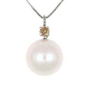 Collana con pendente in oro 18kt con diamante e perla