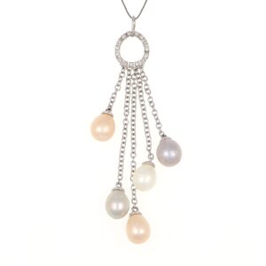 Collana con pendente in oro 18kt con diamanti e perline